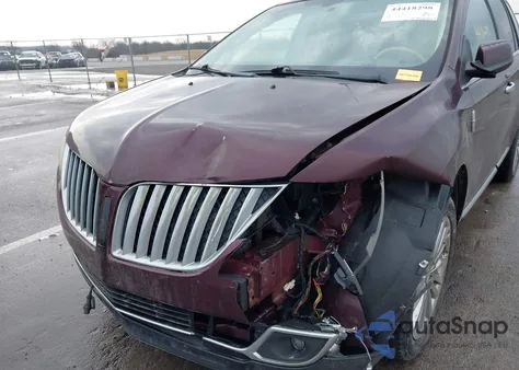 2011 Lincoln Mkx z USA, uszkodzony, nr VIN 2LMDJ8JK1BBJ21599